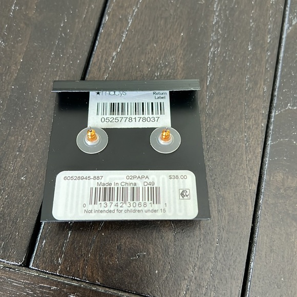 Givenchy Earrings - Picture 4 of 4